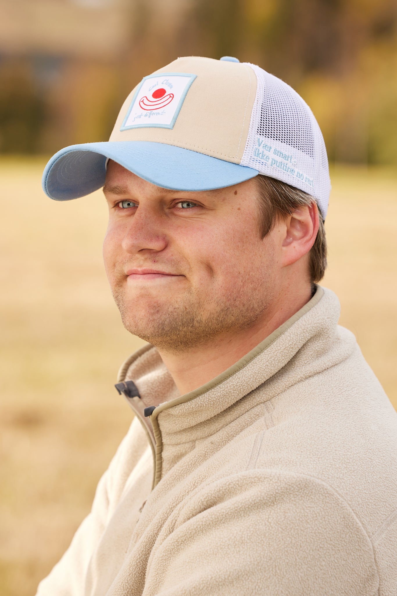 Cool Clown 5 Panel Trucker Caps – Light Blue/Cream