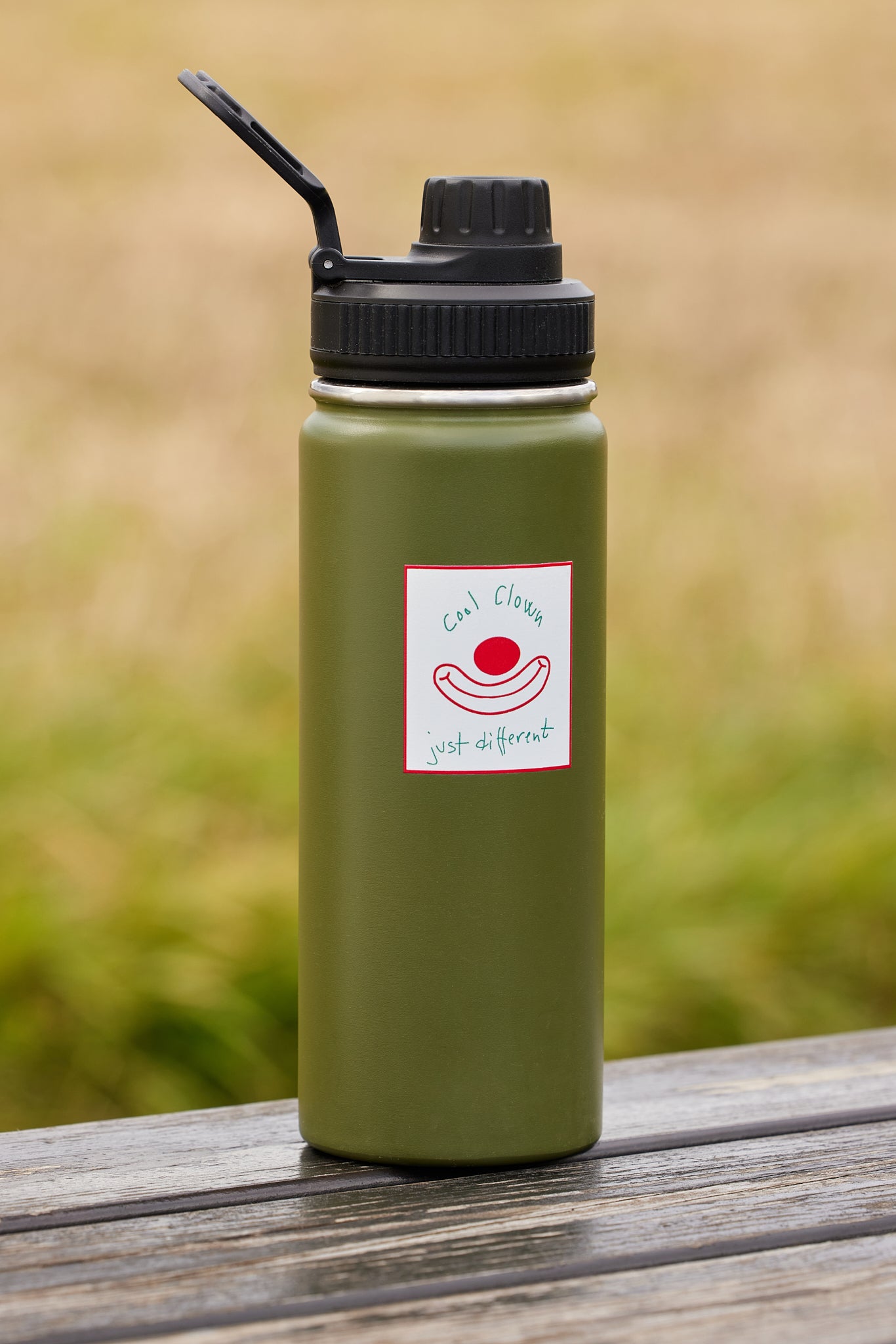 Cool Clown Sports Bottle – Army Green