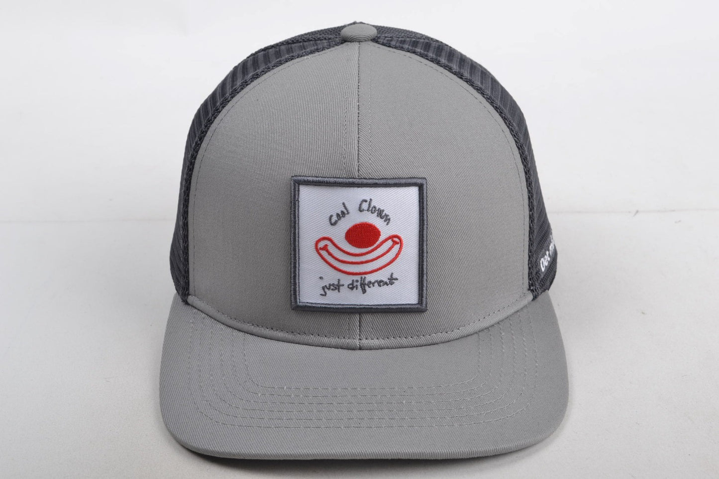 Cool Clown 6 Panel Trucker Caps – Grå